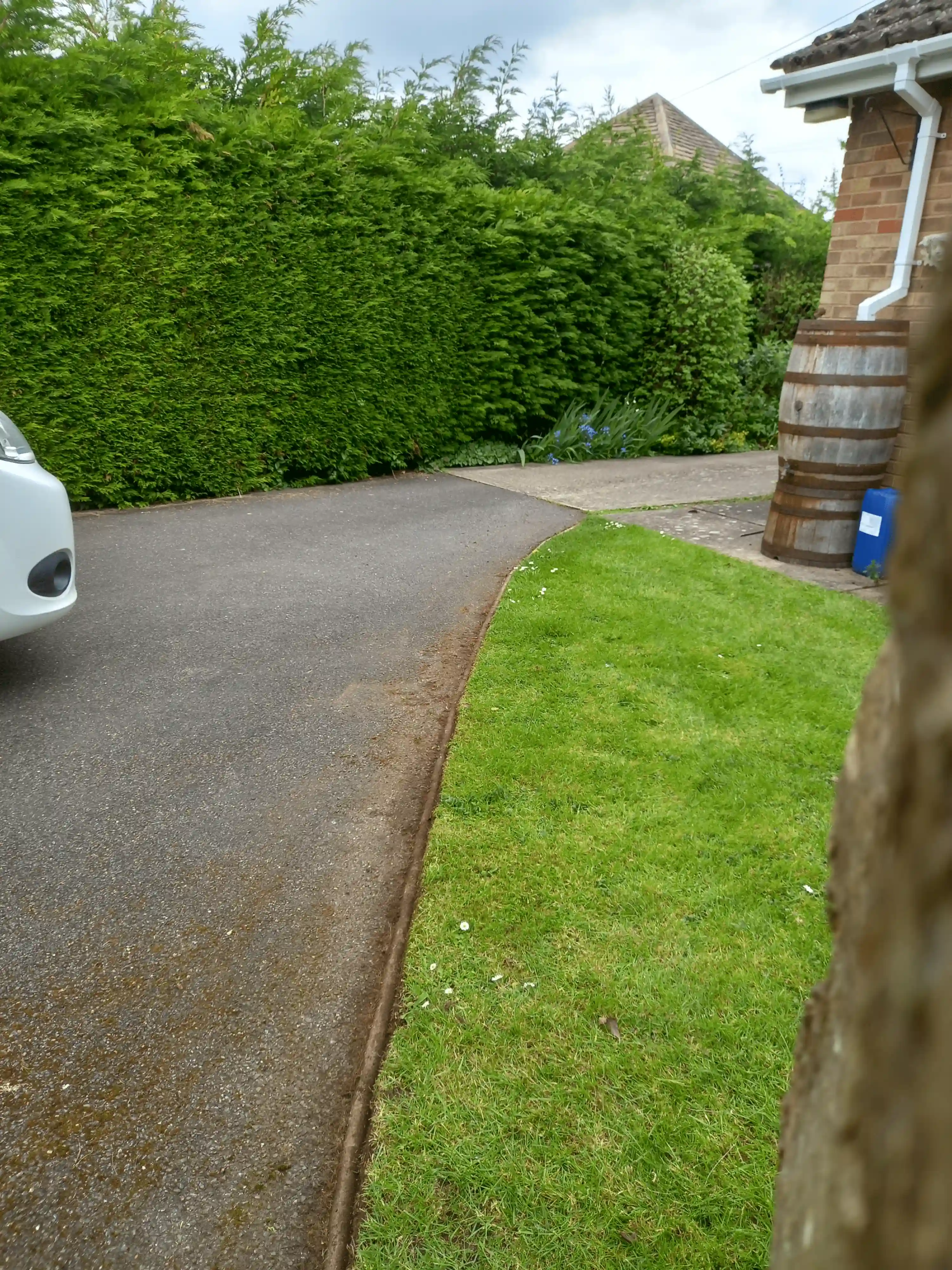 Edging by BCA Gardening Service in Deeping St James